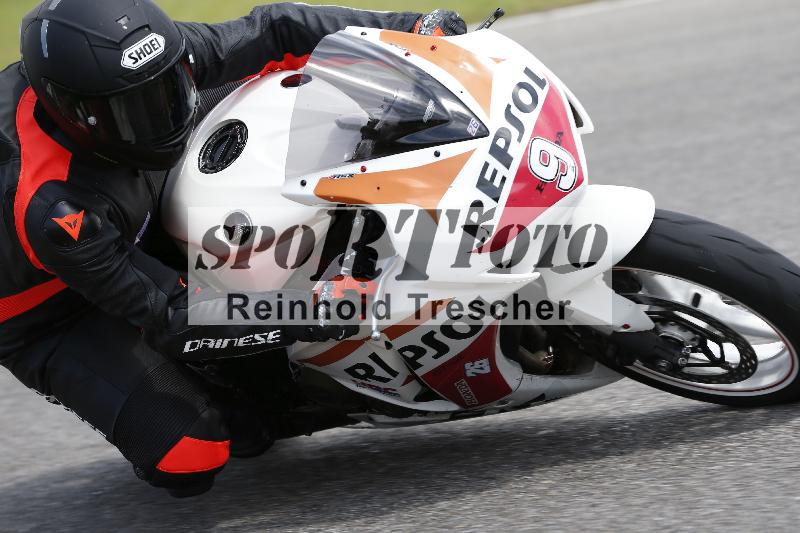 /Archiv-2024/29 12.06.2024 MOTO.CH Track Day ADR/Gruppe gelb/9